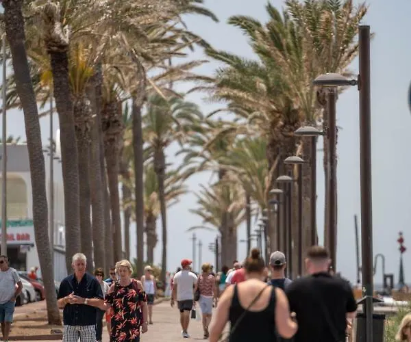 Playa Honda Pool View Lägenhet *